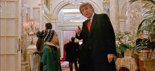 Khán giả lại phát sốt với chuyện xưa 27 năm của Donald Trump và cậu bé Ở nhà một mình - 2