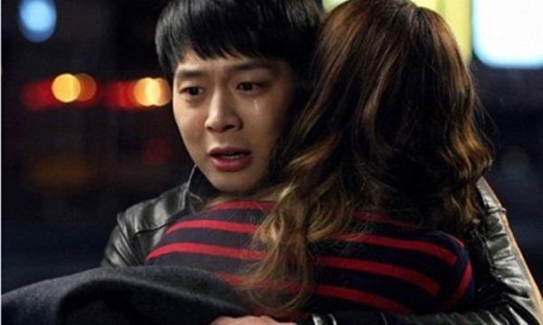 bo vo 'dua diec' vi 'gieo mam' duoc thang cu, ngay bo sinh con mat chong tai met - 2