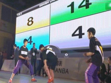 Học sinh Trung Quốc phá kỷ lục nhảy dây thế giới