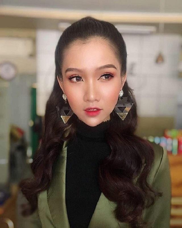 Cứ phát huy điểm mạnh nhan sắc này, người kế nhiệm Hương Giang giành giải dễ như trở bàn tay - 9