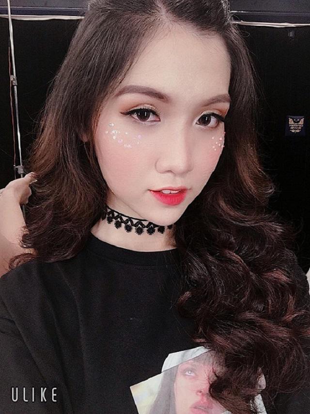Cứ phát huy điểm mạnh nhan sắc này, người kế nhiệm Hương Giang giành giải dễ như trở bàn tay - 8