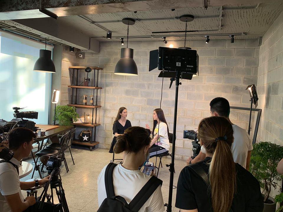 Mua hàng hiệu để trưng bày, Mai Phương Thuý đi đâu cũng chỉ diện 1 chiếc quần amp;#34;cà tàngamp;#34; - 3