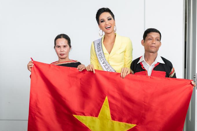 h'hen nie mua trang suc 80 trieu tang me, ai cung cam dong khi biet cau chuyen dang sau - 4