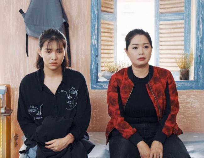 Bạn có nhận ra: Người mẹ “ám quẻ” này chính là “bà dì quốc dân” Sống Chung Với Mẹ Chồng? - 5