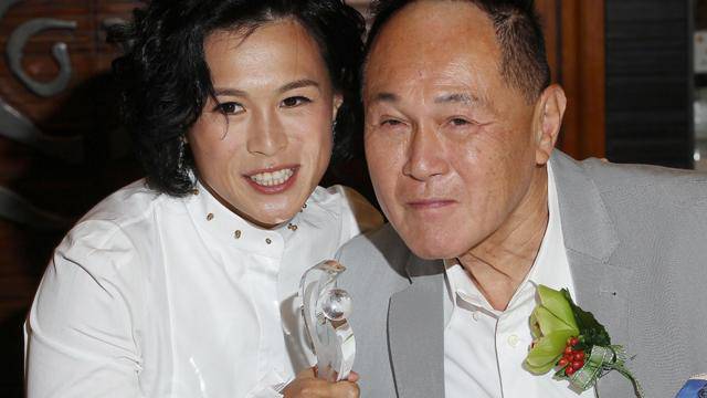 Tỷ phú 83 tuổi từng qua đêm với 10.000 mỹ nữ nhưng nhất định không kết hôn - 3