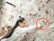 Giải trí - Nhan sắc diễn viên toàn cực phẩm, Ỷ Thiên Đồ Long Ký 2019 vẫn gây thất vọng vì nhiều "sạn"