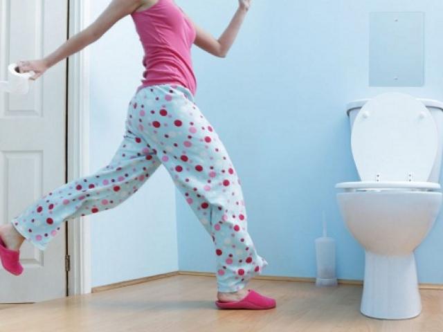 Buồn là đi tiểu luôn, thói quen tưởng tốt nhưng có thể gây hại mà nhiều người không ngờ