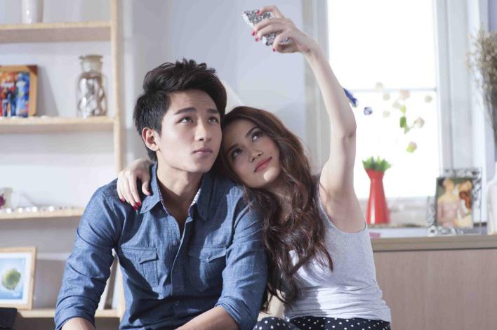 len mo chiec tu 5 nam chong luon khoa kin, toi bat khoc om con ve nha me de - 1