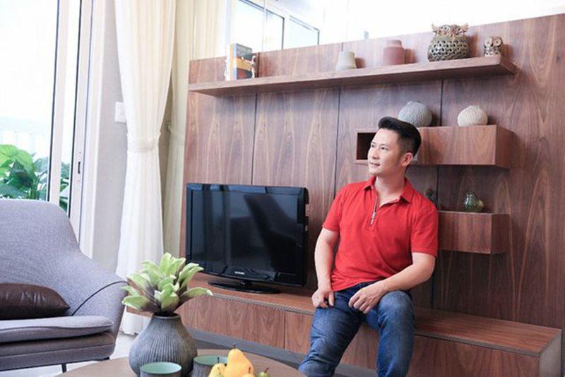 Ngoài nhà ở Hà Nội, anh còn sở hữu một căn khác trong TP.HCM.
