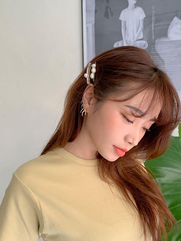 Mua kẹp ngọc trai mà không biết 3 cách diện này, đảm bảo không quê cũng sến súa hết sức - 10