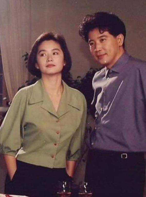 Ngôi sao 24/7: Chỉ đăng một bức ảnh, Song Hye Kyo lại lần nữa khiến dân mạng dậy sóng - 8