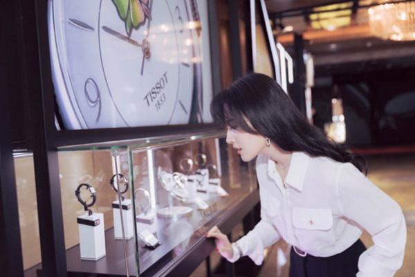 10 năm qua, Lưu Diệc Phi hết lần này đến lần khác khiến khán giả amp;#34;hết hồnamp;#34; - 6