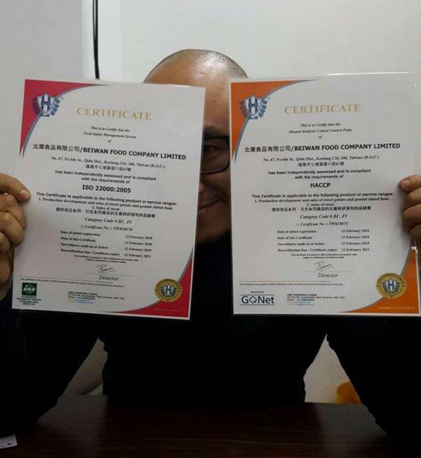 Bị bạn gái chia tay vì chỉ là gã bán khoai lang và cái kết sau 2 năm - 3