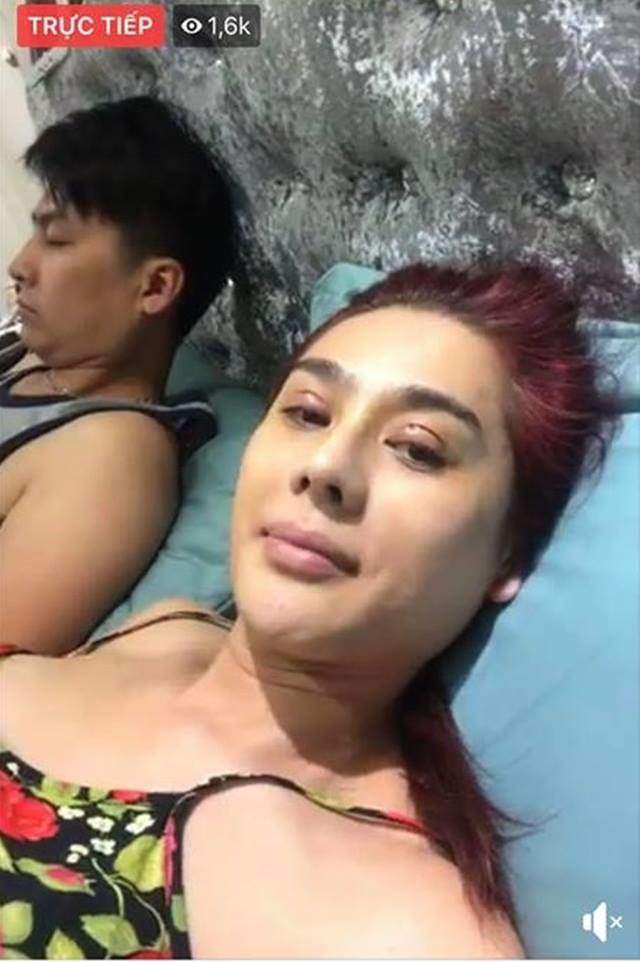 Vừa vướng nghi vấn phẫu thuật thẩm mỹ, Lâm Khánh Chi lại xuất hiện với vẻ ngoài khác lạ - 2