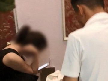 Cô giáo bị tố quan hệ với nam sinh lớp 10 nói tất cả do chồng dàn dựng