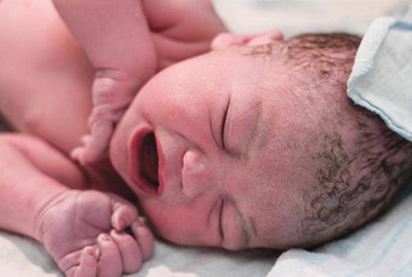 Giải mã hiện tượng “tràng hoa quấn cổ” thai nhi khiến nhiều mẹ bầu lo lắng - 2