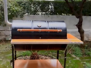 Độc đáo lò nướng BBQ làm từ thùng phuy 200 lít