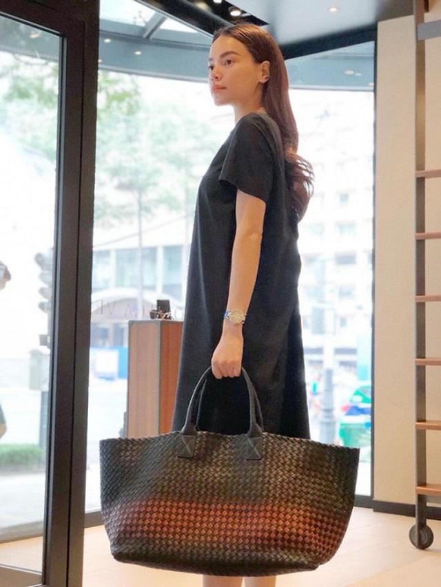 Mấy ai như Hà Hồ, chi gần chục triệu để sở hữu món đồ bình dân của các chị em - 8