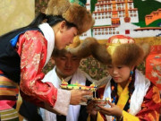 Lifestyle - Kỳ lạ nơi phụ nữ có thể “qua đêm” với bất kì người đàn ông nào mình muốn