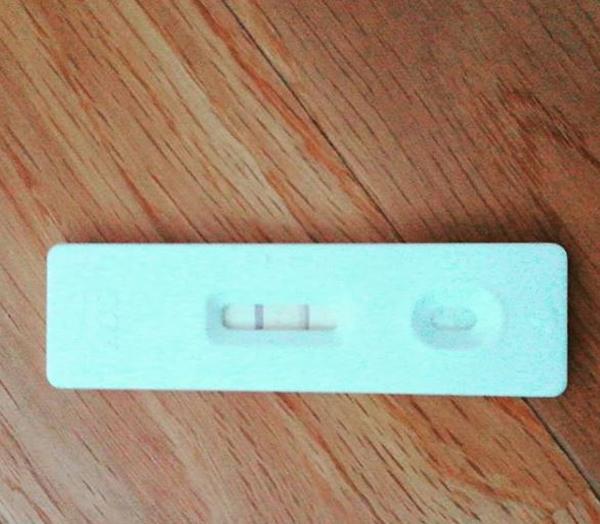 Xót xa mẹ mong con nhiều năm ra đi ngay trên bàn mổ, chưa kịp nghe con khóc chào đời - 1
