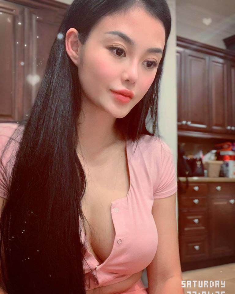 Một thời lấy đại gia, amp;#34;Hoa hậu ăn chơiamp;#34; Julia Hồ giờ đơn thân, cả ngày ở nhà chăm con - 7