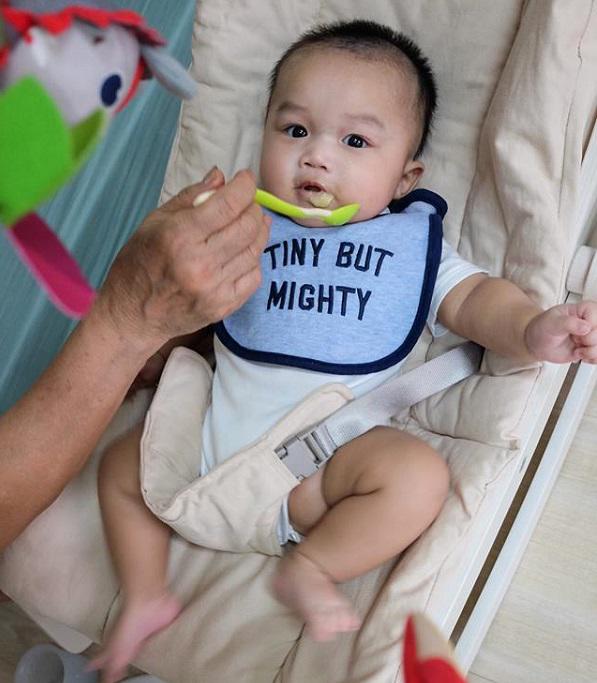 "dung ngheo de nuoi con trai" stylist le minh ngoc ngac nhien khi duoc ban be phong la bac thay - 8