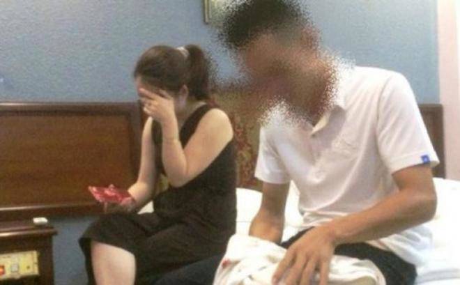 Tin tức 24h: Nghi phạm vụ nghịch tử sát hại 3 người thân vừa cưới vợ đã cặp bồ - 2