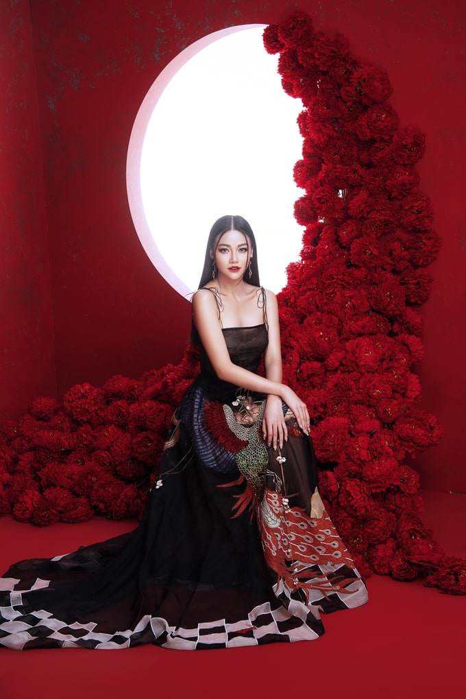 amp;#34;Vượt mặtamp;#34; loạt đối thủ tại Pageantry Awards 2019, Miss Earth Phương Khánh ẵm trọn giải ứng xử xuất sắc - 3