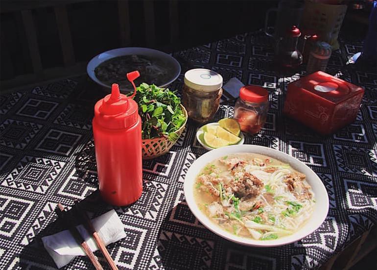 Chỉ với 1 triệu, đôi bạn trẻ tung hoành khắp Mai Châu 2 ngày 1 đêm - 8