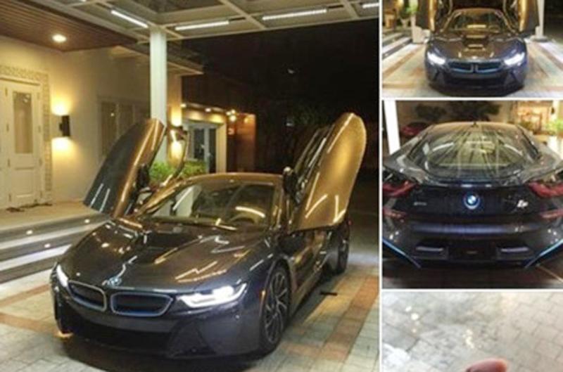 Tháng 6/2015, Phan Thành đã mua 3 chiếc siêu xe khác nhau với tổng giá trị lên đến hàng chục tỷ đồng. Đầu tiên là chiếc BMW i8 màu xám bút chì có giá gần 9 tỷ đồng. Thứ hai là chiếc siêu xe Lamborghini Huracan màu xanh cốm được đồn đoán khoảng 15 tỷ.
