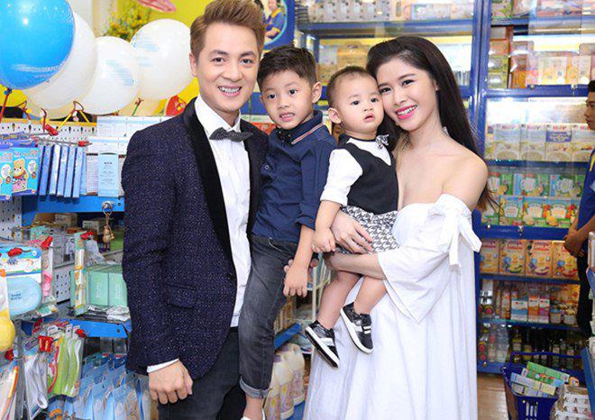 Bà xã Đăng Khôi thương con bị chấn thương trật cổ chân và giãn dây chằng - 5