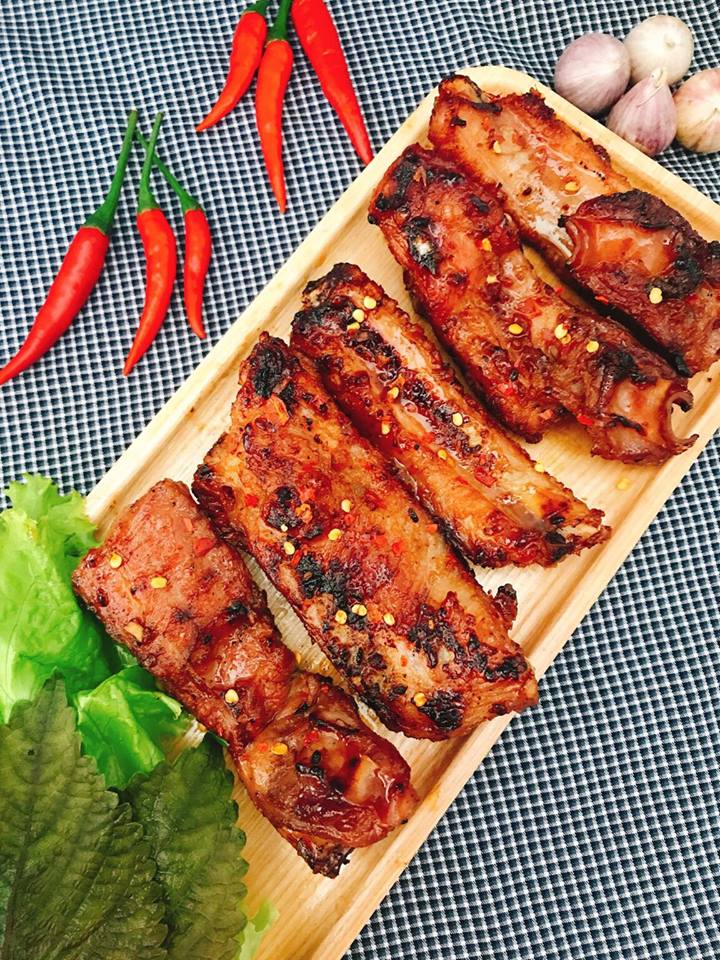 chu nhat nau ngay 5 mon ngon nay ca nha an khong con thua mot mieng - 2