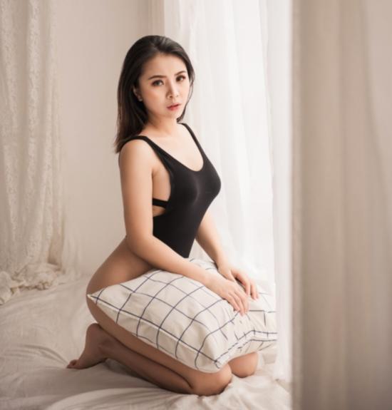 Liên Cave trong phim amp;#34;Quỳnh búp bêamp;#34; ngày càng nóng bỏng hút mắt - 12