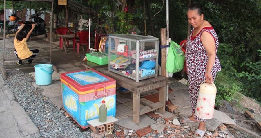 Mối tình rổ rá cạp lại bén duyên từ hai chiếc ghe vô tình va trúng nhau ở Sài Gòn - 2