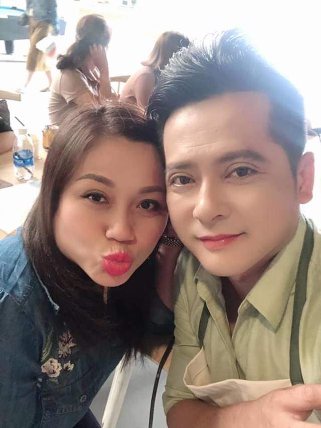 Nối gót Lương Bằng Quang - Ngân 98, vợ chồng nam chính Gạo nếp gạo tẻ cùng đi amp;#34;dao kéoamp;#34; - 5