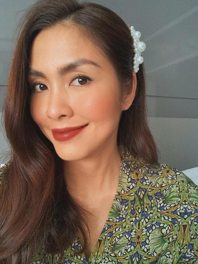 Sao Việt 24h: Bất ngờ với khả năng amp;#34;thả thínhamp;#34; của mẹ 2 con Tăng Thanh Hà - 1