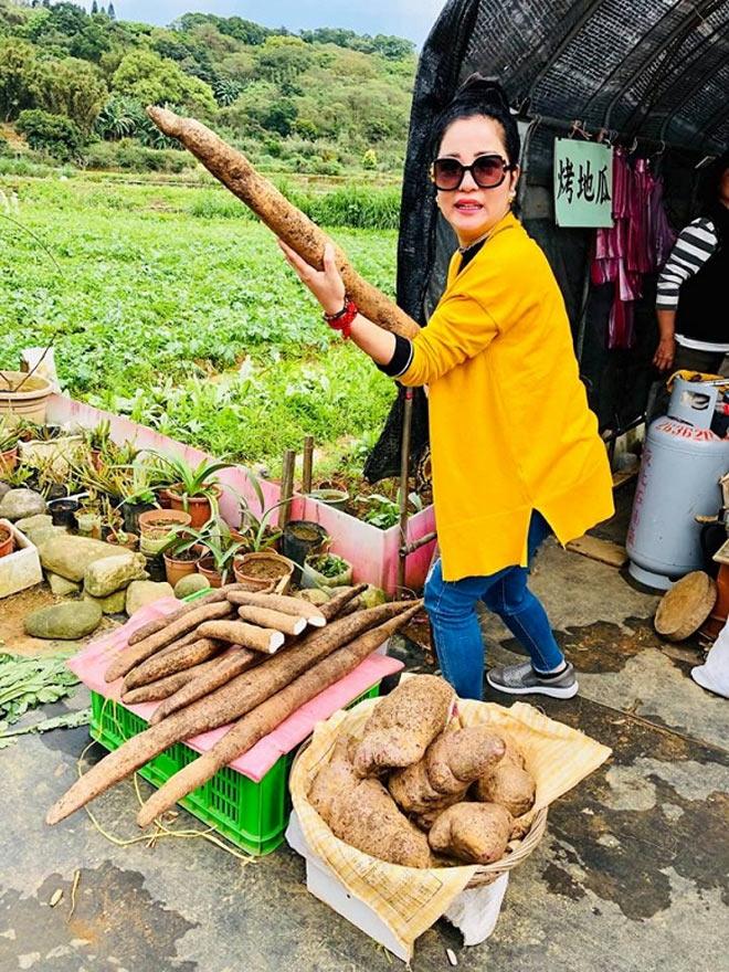 Sao Việt 24h: Bất ngờ với khả năng amp;#34;thả thínhamp;#34; của mẹ 2 con Tăng Thanh Hà - 10