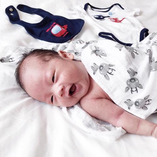 Loạt ảnh lớn phổng phao, cực kháu khỉnh của con trai Ly Kute khi vừa tròn 3 tuổi - 1