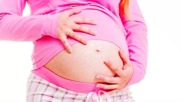 Yêu con đến mấy, 3 thời điểm này mẹ bầu tuyệt đối không nên xoa bụng
