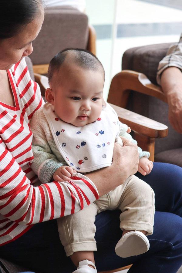 "dung ngheo de nuoi con trai" stylist le minh ngoc ngac nhien khi duoc ban be phong la bac thay - 6