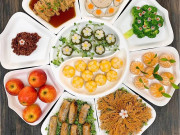 Bếp Eva - Mẹ đảm khoe mâm cỗ cúng rằm “không thịt” vẫn đẹp xuất sắc, nhìn là mê