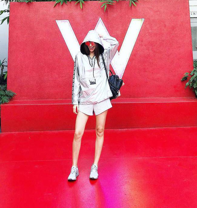 Phạm Hương tái xuất sau phát ngôn kém duyên, lộ thân hình gầy gò đáng lo ngại - 5