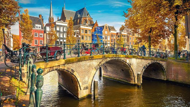Du lịch Amsterdam đừng quên món amp;#34;đặc sảnamp;#34; có tên: Xe đạp - 2