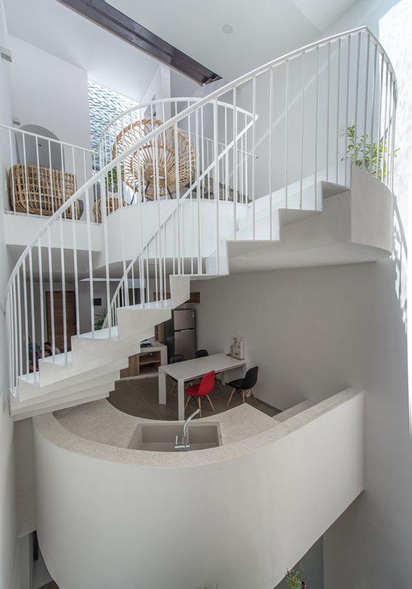 Kiến trúc sư Việt tự thiết kế nhà mình khiến báo tây cũng tấm tắc khen - 14