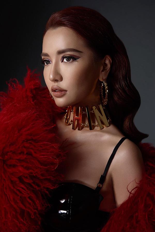 Ngỡ ngàng trước nhan sắc mới của Hương Tràm: fan chỉ biết thốt lên hai từ “người lạ” - 11