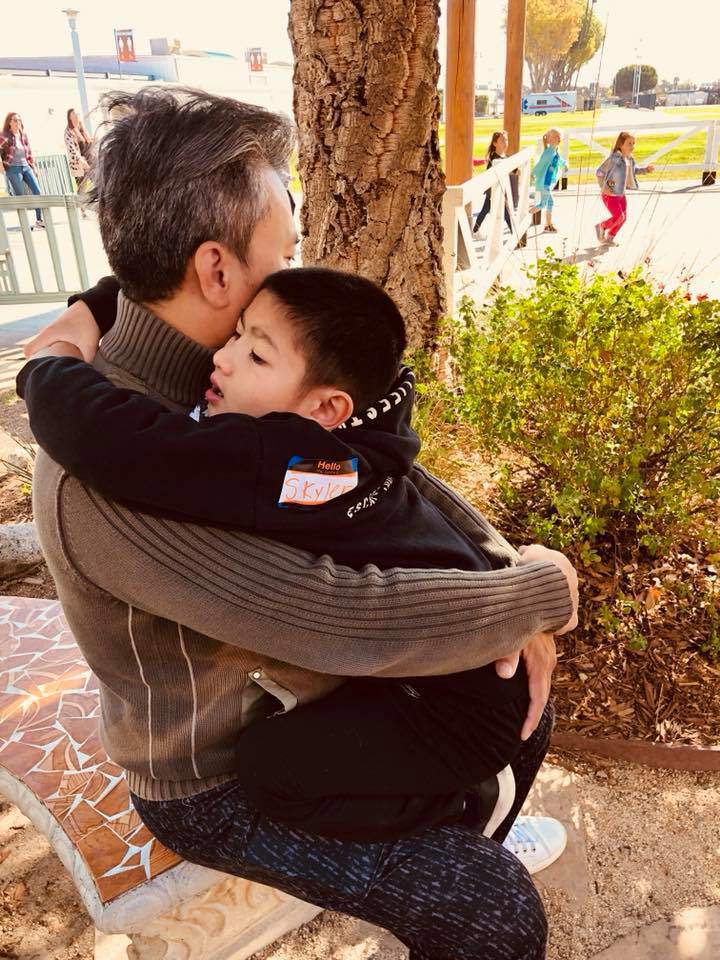 5 năm nuốt nước mắt nuôi con trai tự kỷ, Nguyễn Hồng Nhung bỏ hàng hiệu ở nhà như osin - 3