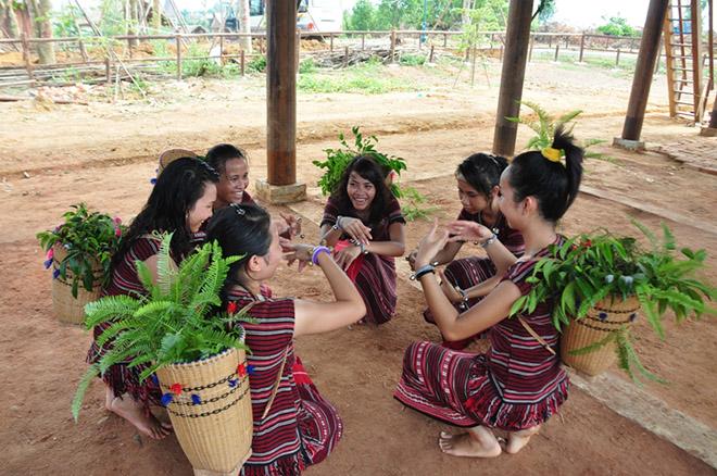 Kỳ lạ những phong tục cưới hỏi có 1-0-2  ở Việt Nam (Phần 1) - 2