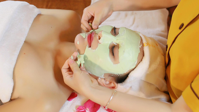 Loại bỏ mụn - thâm - sẹo sau 2 tháng, cô gái lấy lại làn da mịn màng trắng hồng - 2