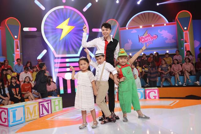 Đá xéo Hari Won, nam ca sĩ này còn liên tục amp;#34;không phụcamp;#34; Trấn Thành - 3