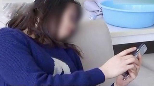 Cô gái 18 tuổi đã bị thoát vị đĩa đệm, chỉ vì thói quen rất nhiều người trẻ đang mắc - 2